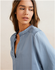 YAYA BLUE V-NECK SATIN TOP 