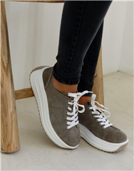 JULZ STONE RAYA SNEAKER 